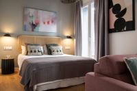 Posteľ alebo postele v izbe v ubytovaní Lola 14 Suite Apartment