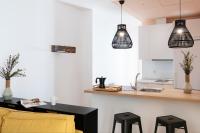 Kuchyňa alebo kuchynka v ubytovaní Lola 14 Suite Apartment