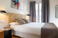 Posteľ alebo postele v izbe v ubytovaní Lola 14 Suite Apartment