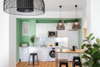 Kuchyňa alebo kuchynka v ubytovaní Lola 14 Suite Apartment