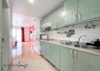 Kuchnia lub aneks kuchenny w obiekcie Aurora House