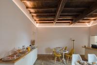 Jedlo v ubytovaní bed & breakfast alebo blízkom okolí