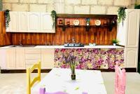 Kuchyň nebo kuchyňský kout v ubytování Arrebol Suite con Jacuzzi, piscina y naturaleza