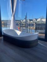 Balkón alebo terasa v ubytovaní L'Escale Royale L'Isle Adam Port - Oise