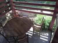 Balkon lub taras w obiekcie Charme et calme dans une bergerie du XVII ème