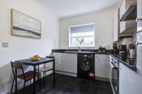 Půdorys ubytování Stylish Two Bedroom Apartment With Free Parking!