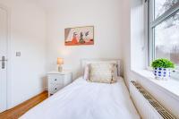 Půdorys ubytování Stylish Two Bedroom Apartment With Free Parking!