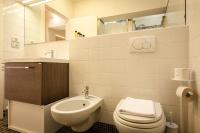 A bathroom at Rizzoli Terrace Apartment