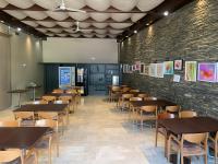 Un restaurante o sitio para comer en Spa Hotel Ciudad de Teruel