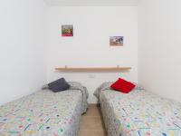 Posteľ alebo postele v izbe v ubytovaní Apartamento con Tres Piscinas en Santa Margarita, a 1km de la Playa - ES-228-123