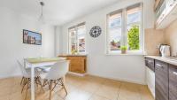 Kuchnia lub aneks kuchenny w obiekcie Apartamenty Sun & Snow Old Town Gdańsk