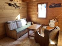 Część wypoczynkowa w obiekcie Chalet le Grand Bec