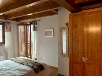 Posteľ alebo postele v izbe v ubytovaní Casa en Estavar Residential con jardín y piscina