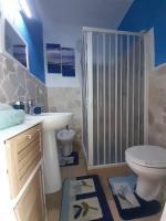 A bathroom at Musa Balbisiana Casa Citrus