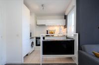 Plan piętra w obiekcie T3-RARE-2 chambres-PARKING gratuit-2 TERRASSES-Netflix-proche PARIS-La Défense