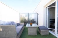 Plan piętra w obiekcie T3-RARE-2 chambres-PARKING gratuit-2 TERRASSES-Netflix-proche PARIS-La Défense
