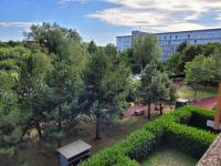 Vonkajšia záhrada v ubytovaní Olympic Park Apartment