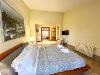 Łóżko lub łóżka w pokoju w obiekcie Confortable Chalet con piscina