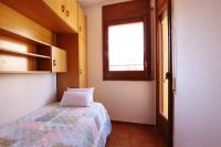 Postel nebo postele na pokoji v ubytování Roses Centre Platja 2