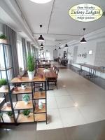 Restaurace v ubytování Dom Weselny Zielony Zakątek