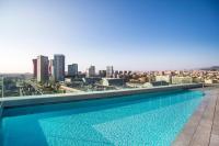 Bazén v ubytování Hotel SB Plaza Europa nebo v jeho okolí
