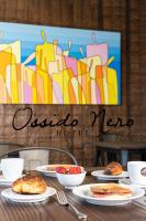 Jídlo v hotelu nebo okolí