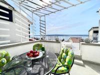 Balkón alebo terasa v ubytovaní Apartments Azoa
