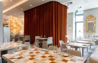 Restaurace v ubytování Dos Reis by The Beautique Hotels