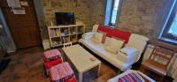 TV a/nebo společenská místnost v ubytování Apartamentos Casa Bárbora - AR-720-AS