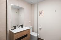 Koupelna v ubytování Wellingtonia Luxury Apartment Estepona