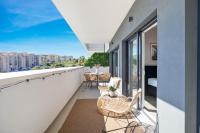Balkón nebo terasa v ubytování Wellingtonia Luxury Apartment Estepona