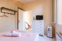 Posteľ alebo postele v izbe v ubytovaní LE FLORIDA AP4340 By Riviera Holiday Homes