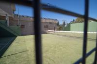 Tenis a/nebo squash v ubytování Apartamento Cigüeña nebo okolí