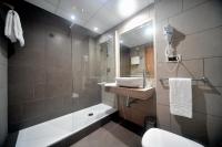 Kúpeľňa v ubytovaní Palace Inn Rome Fiano