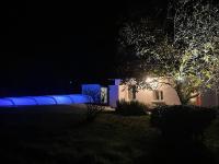Plán poschodí v ubytovaní Beautiful Holiday Home with Swimming Pool