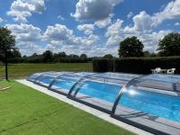 Plán poschodí v ubytovaní Beautiful Holiday Home with Swimming Pool