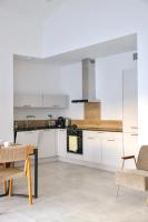 Kuchyňa alebo kuchynka v ubytovaní Appartement T3 à 5 minutes du port et de la plage 37
