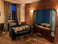 Posteľ alebo postele v izbe v ubytovaní Château de Montautre