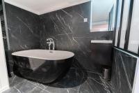 Plán poschodí v ubytovaní Vieux nice - Loft - Balnéo