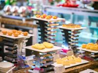 Jídlo v hotelu nebo okolí