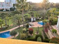 Bazén v ubytování 92-Apartment With Fantastic Views, Miraflores, Mijas nebo v jeho okolí