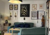 Posezení v ubytování Orotava The Home - Vacational rental with the lifestyle of 1700 and the comfort of 2022
