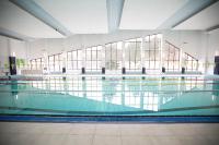 Bazén v ubytovaní Interferie Sport Hotel Bornit alebo v jeho blízkosti