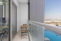 Balkón nebo terasa v ubytování Luxury 1bdr in Sobha Creek Vistas Reserve