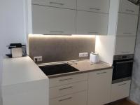 A kitchen or kitchenette at Vienna Belvedere und Hauptbahnhof Apartment