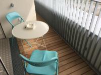 A seating area at Vienna Belvedere und Hauptbahnhof Apartment