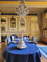 Posedenie v ubytovaní Château du Boschet chambre Pierre de Lescouet