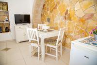 A kitchen or kitchenette at Casa Vacanze Nike