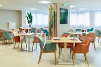 Posedenie v ubytovaní Zenao Appart'hôtels Suresnes