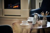 Příslušenství pro přípravu čaje a kávy v ubytování Hotel Strandly Skagen
